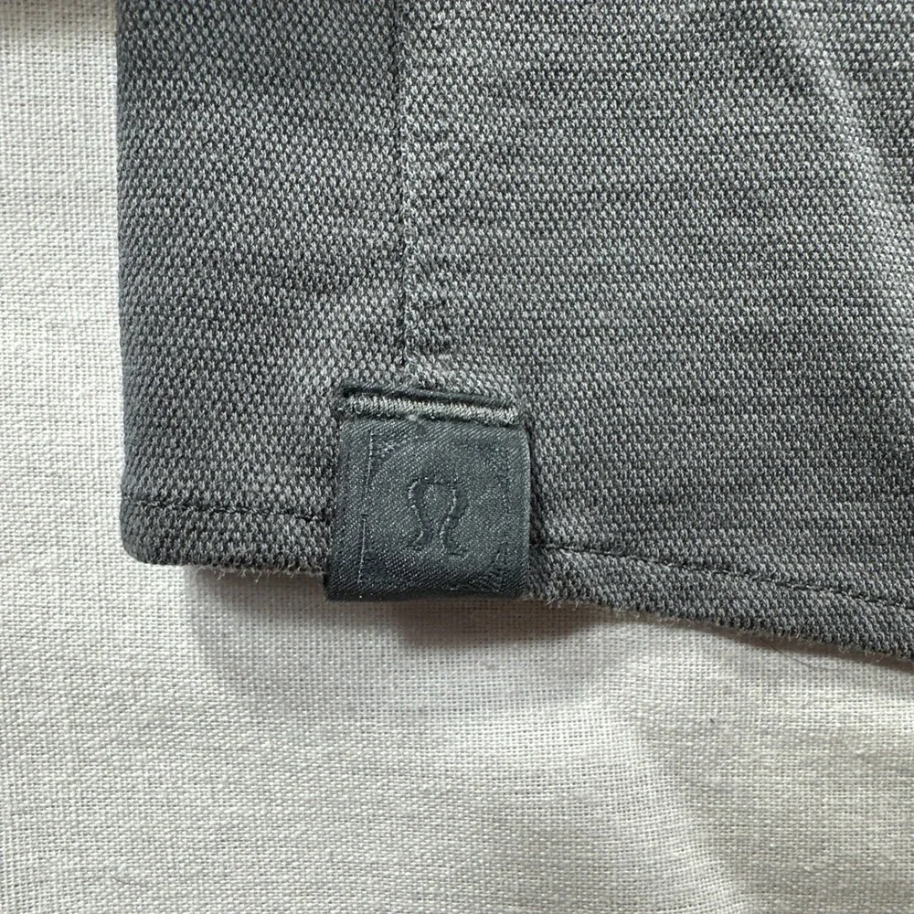 Lululemon Button Up Shirt Mens XL Long Sleeve‎ Performance Stretch Oxford Gray